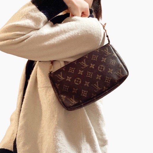Louis Vuitton Pochette Accessories Bag LV 腋下包/麻將包