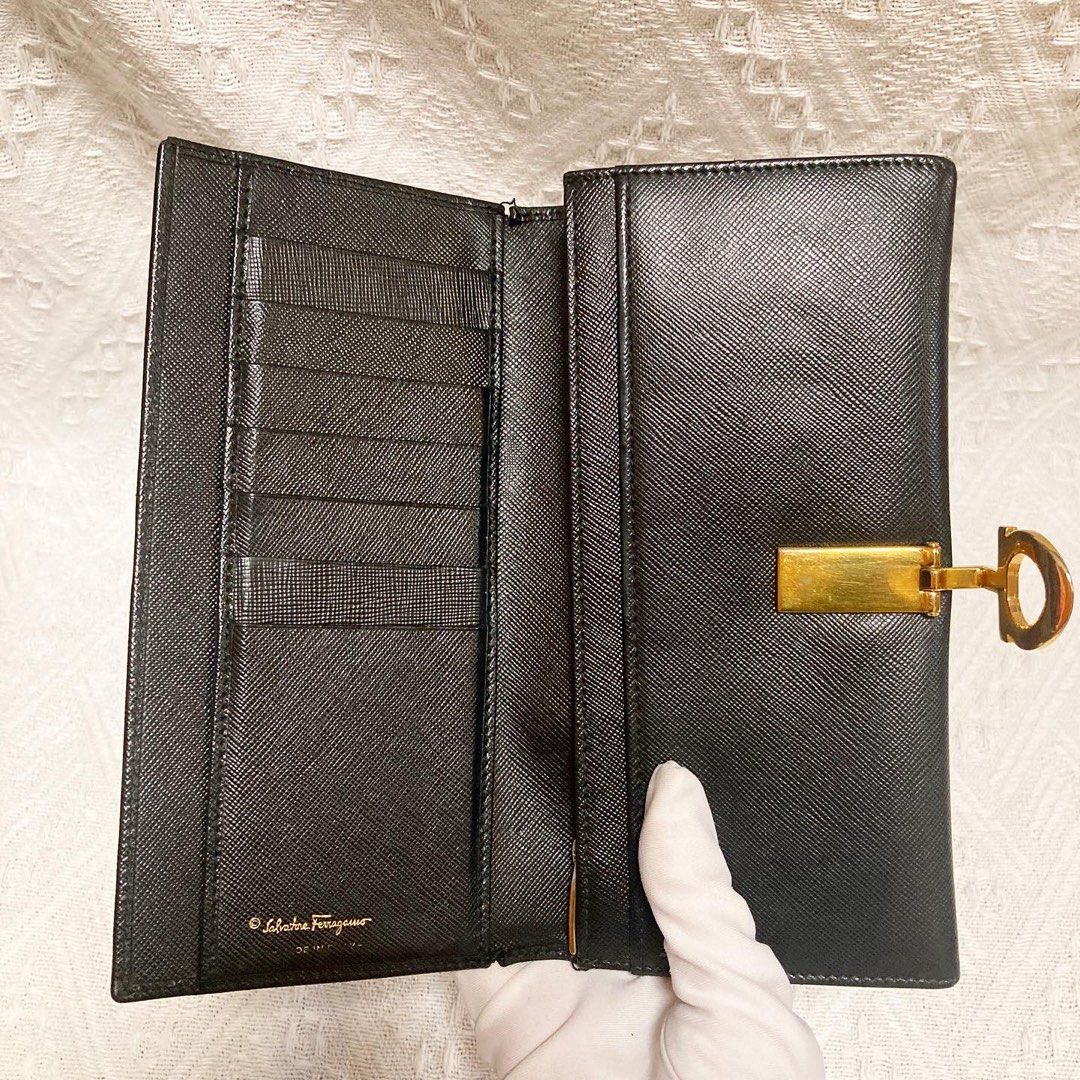 Salvatore Ferragamo Black Long Wallet 真皮黑色長銀包