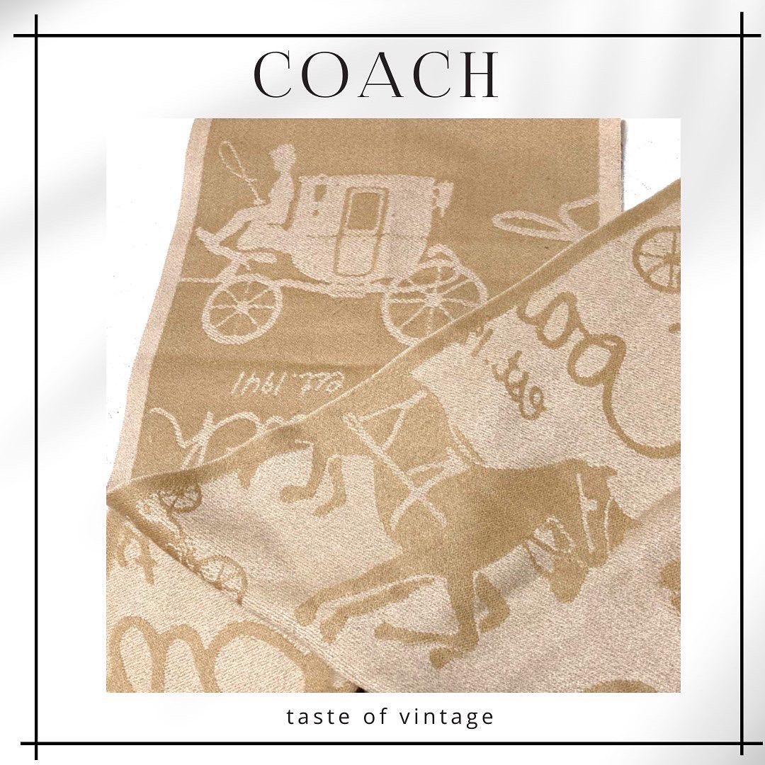 Coach Vintage Scarf (Beige) 奶茶色頸巾